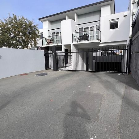 Latimer Loft - Christchurch Holiday Homes Zewnętrze zdjęcie