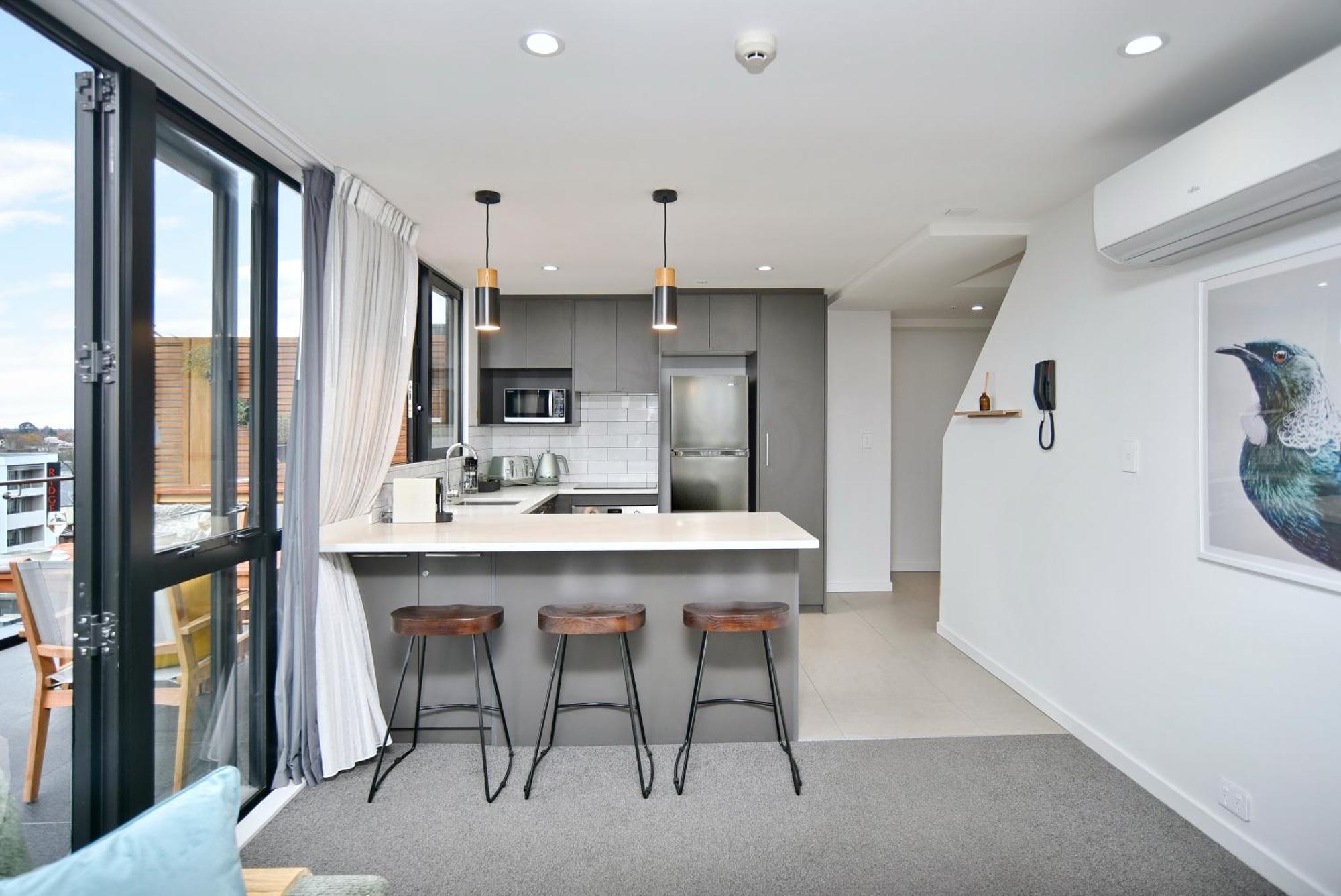 Latimer Loft - Christchurch Holiday Homes Zewnętrze zdjęcie