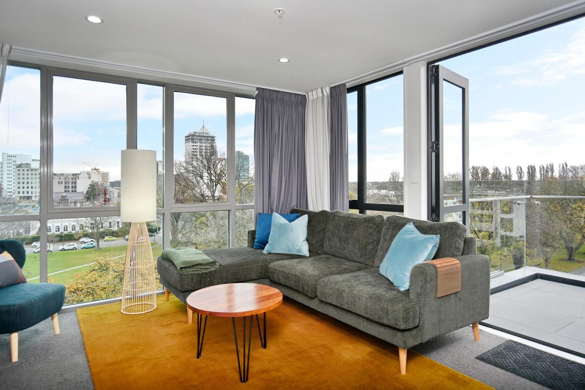 Latimer Loft - Christchurch Holiday Homes Zewnętrze zdjęcie